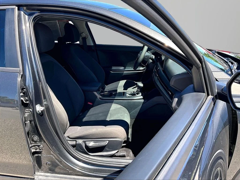Used 2026 Gray Kia LXS image 7