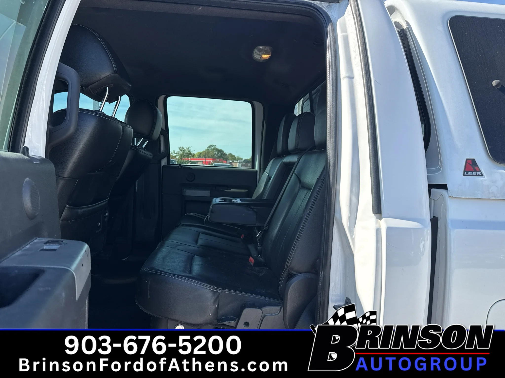 Used 2014 White Platinum Tri-Coat Metallic Ford Lariat image 9