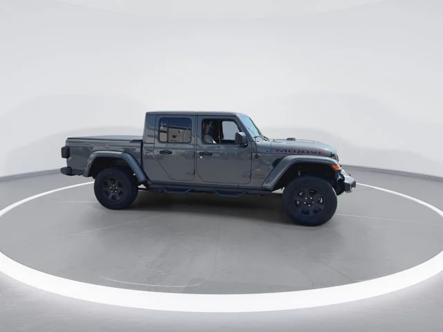 Used 2021 Gray Jeep Mojave image 2