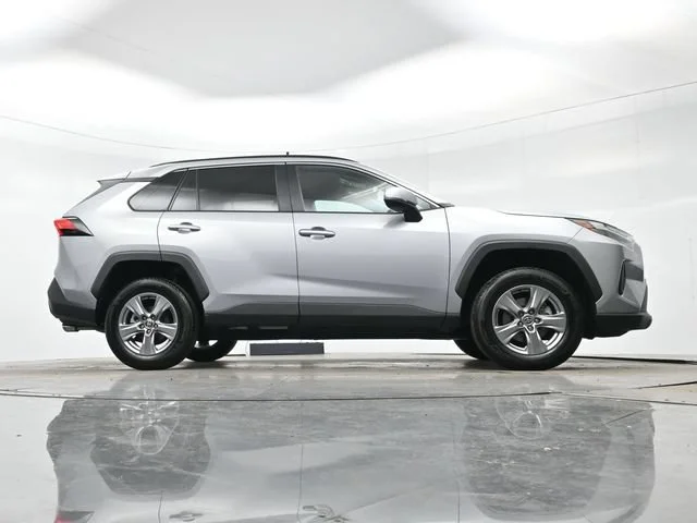 Used 2024 Silver Sky Metall Toyota XLE image 30