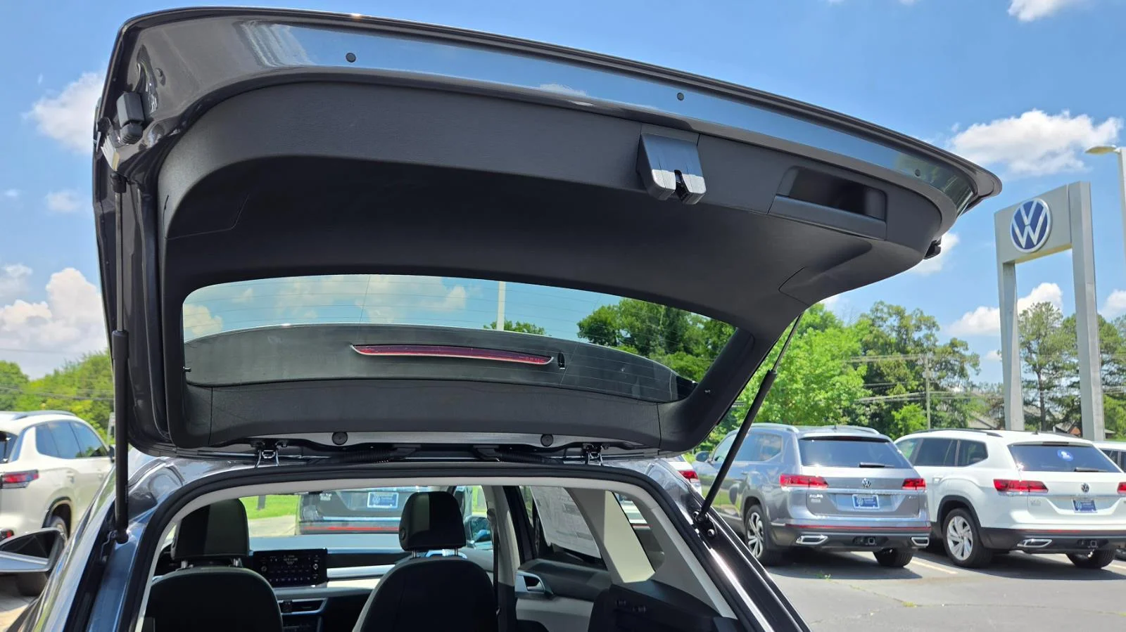New 2026 GRAY Volkswagen SE image 66