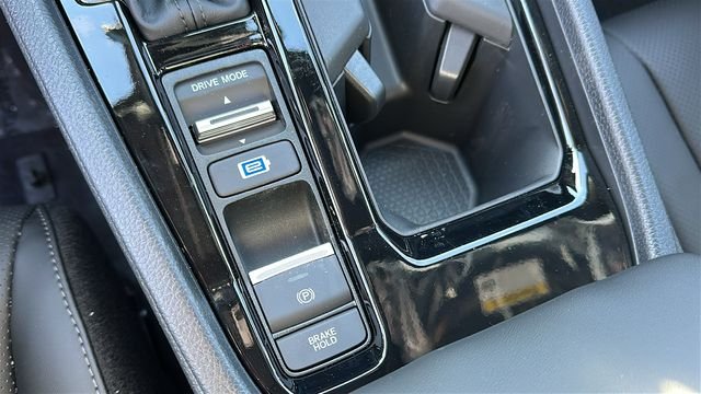 2025 Honda Accord Hybrid Sport-L - Photo 19