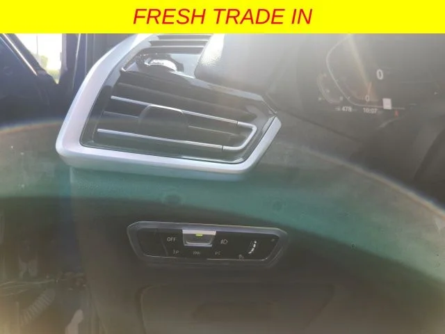 Used 2022 Blue BMW xDrive40i image 16