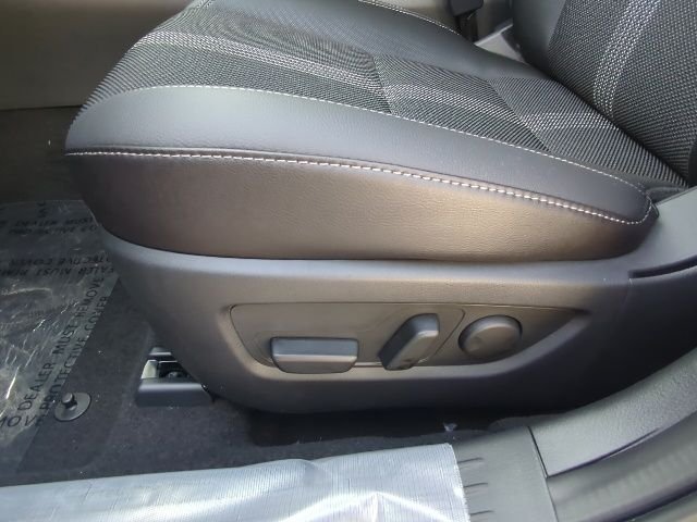Used 2026 Beige/tan Mazda 2.5 S Meridian Edition image 11