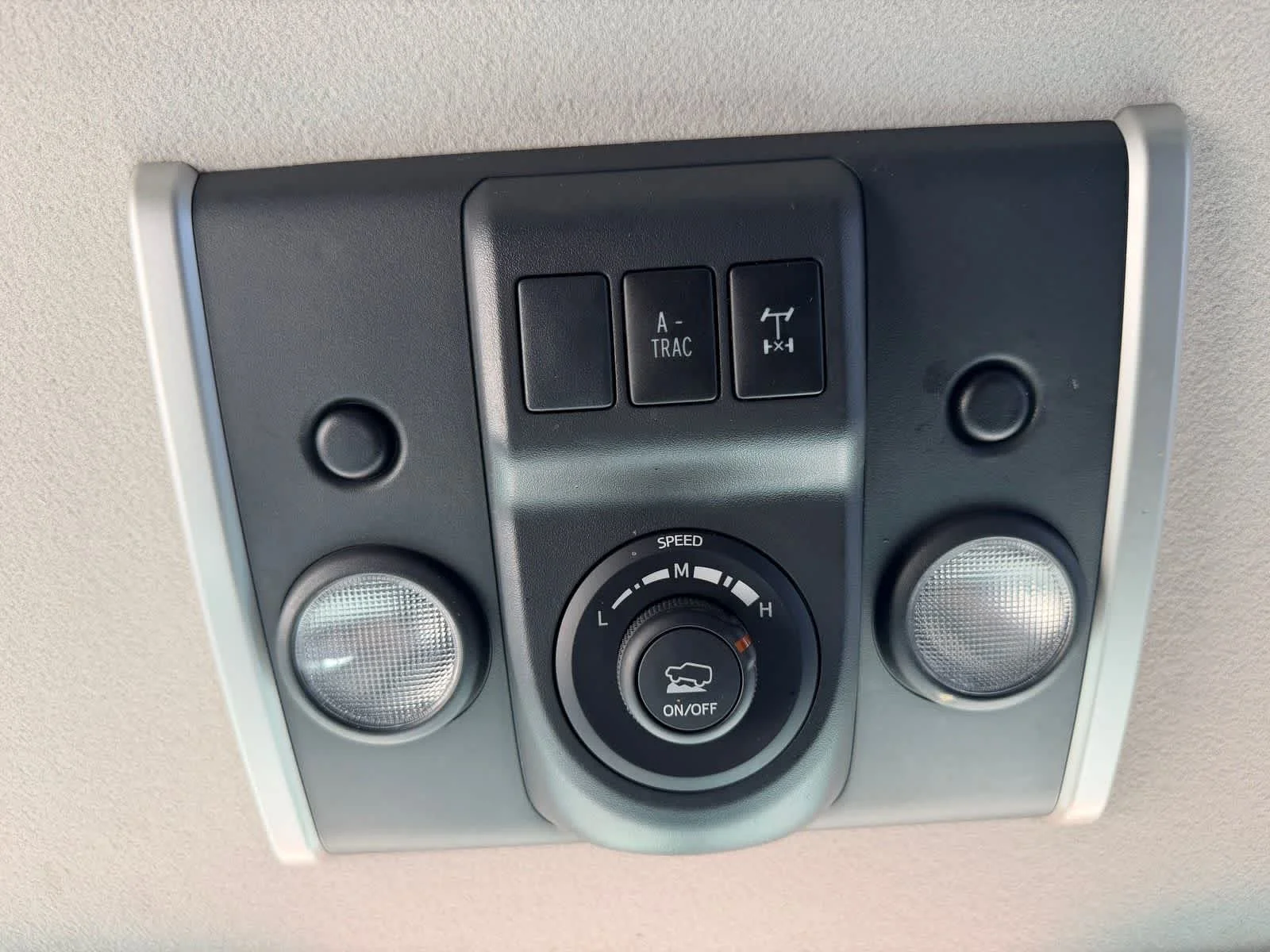 Used 2014 Magma Toyota  image 27