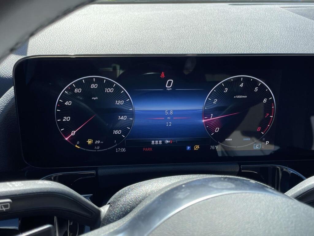 New 2026 Mountain Grey Metallic Mercedes-Benz GLA 250 image 3