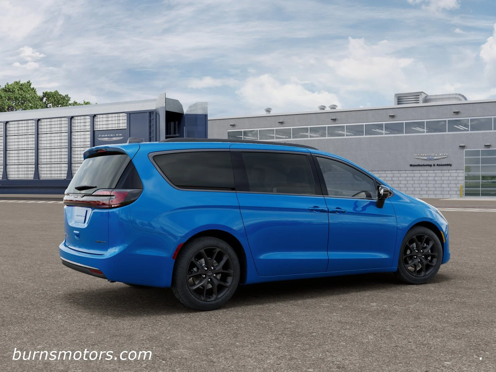 New 2027 Hydro Blue Pearl-Coat Exterior Paint Chrysler Limited image 4