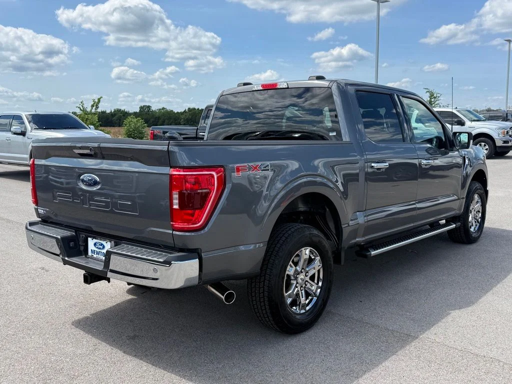 Certified Used 2023 Gray Ford XLT image 32