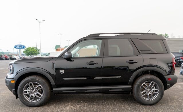 New 2026 Shadow Black Ford Big Bend® image 9