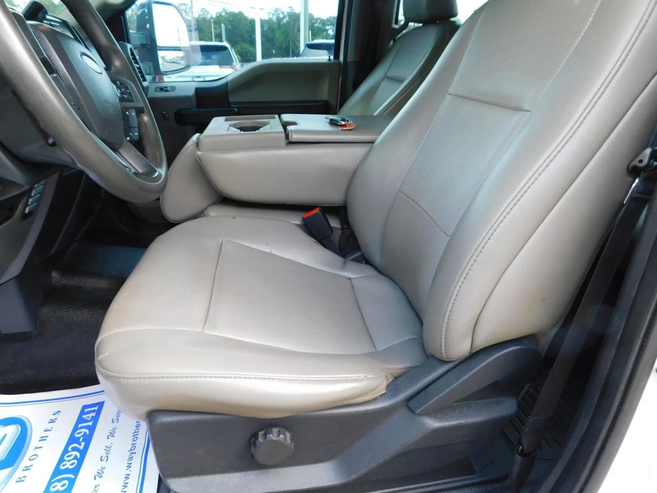 Used 2022 White Ford XL 4WD Crew Cab 6.75 ft Box image 27