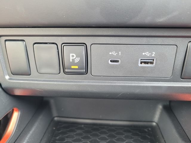 Used 2025 Orange Nissan PRO-4X image 26
