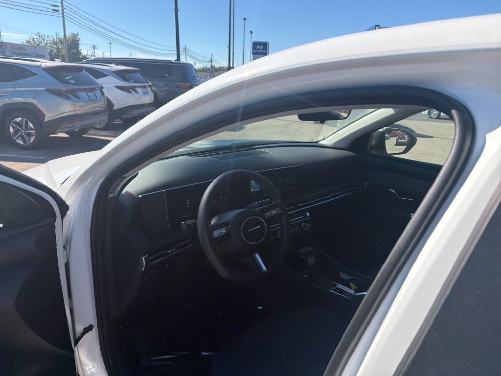 Used 2026 White Hyundai SE image 15