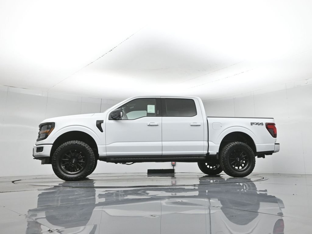 New 2026 Oxford White Ford XLT image 52