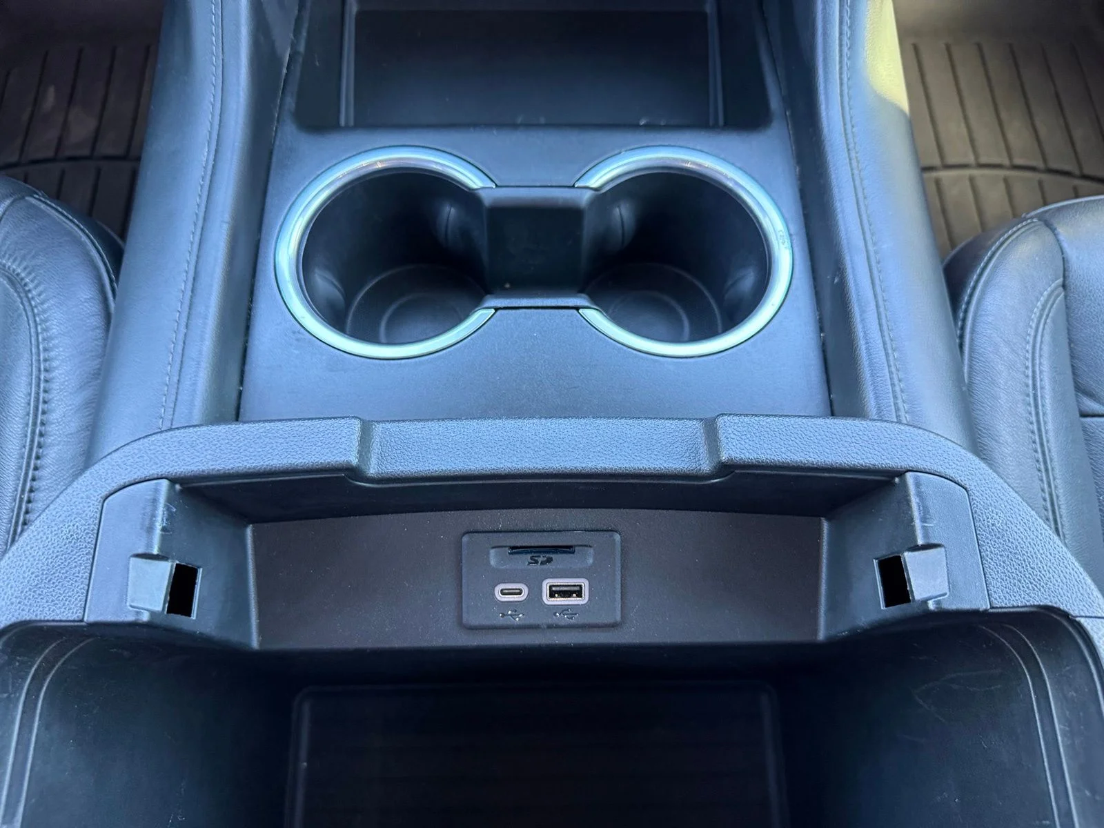 2021 Chevrolet Tahoe Z71 - Photo 32