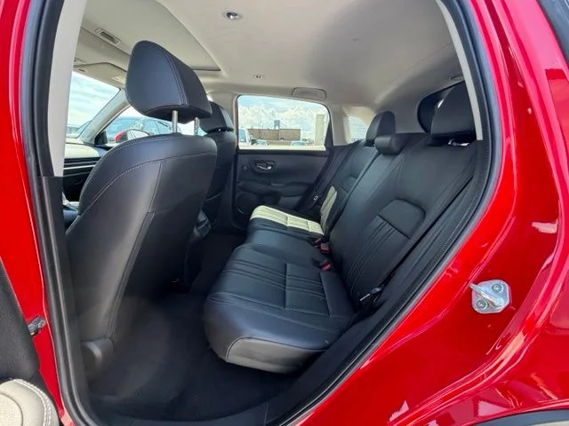 Used 2024 Red Honda EX-L image 12