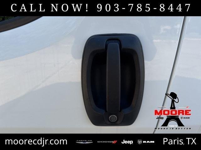 New 2026 Bright White Clear-Coat Exterior Paint RAM Tradesman image 12