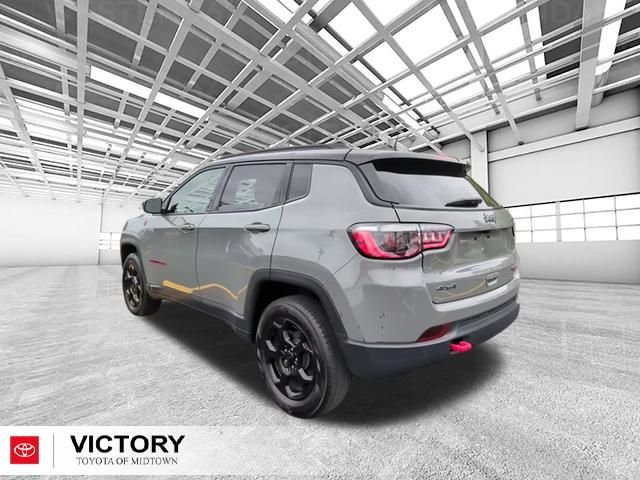 Used 2024 Gray Jeep Trailhawk image 6