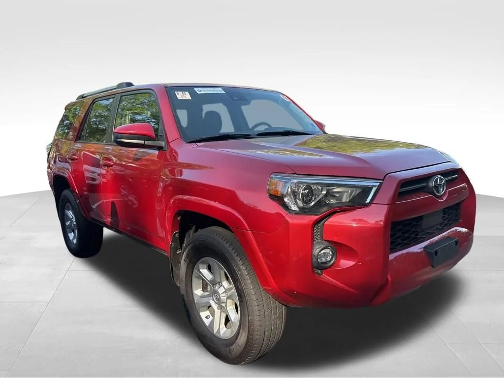 Used 2021 Bk Toyota SR5 image 10