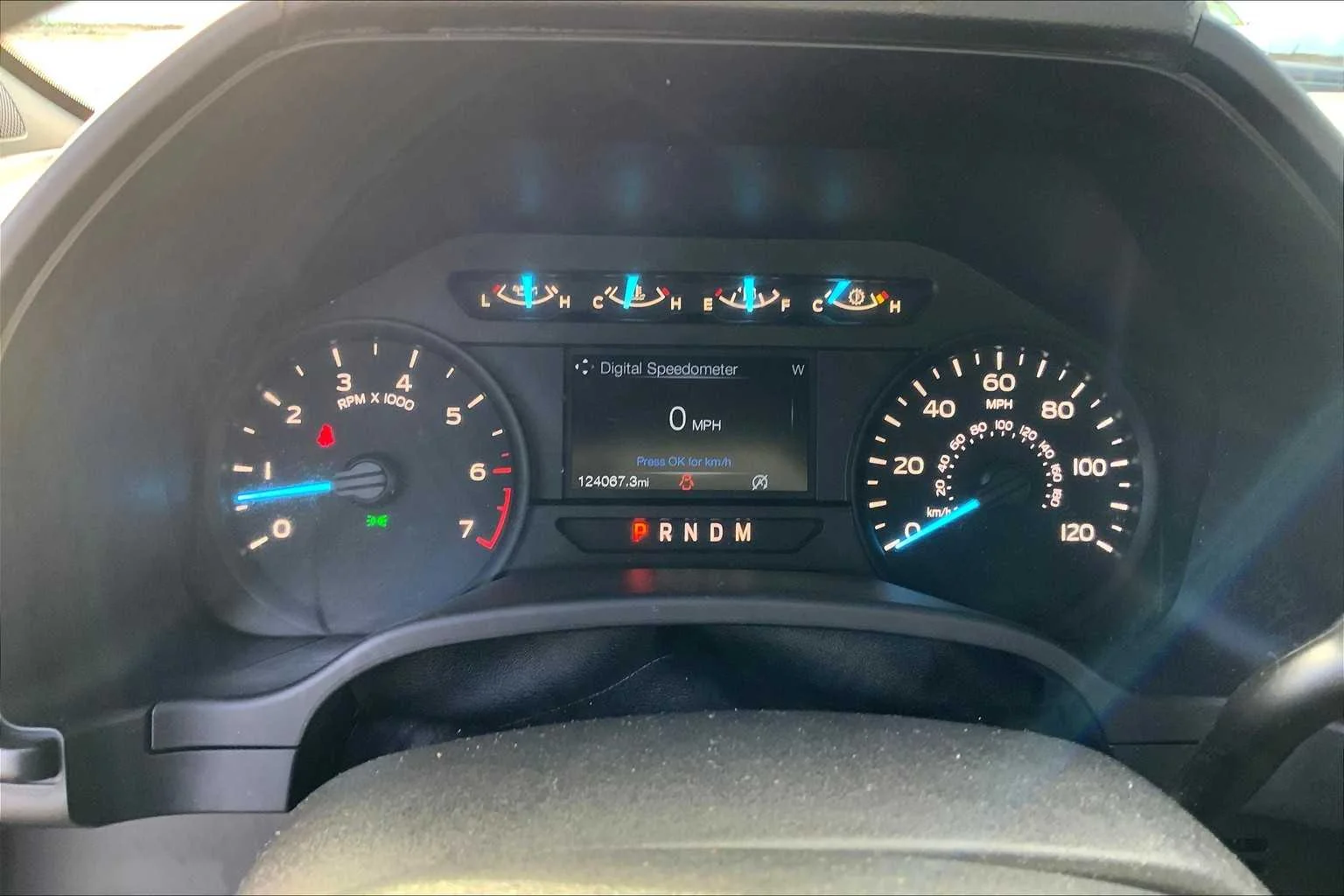 Used 2018 Blue Jeans Metallic Ford XL image 26