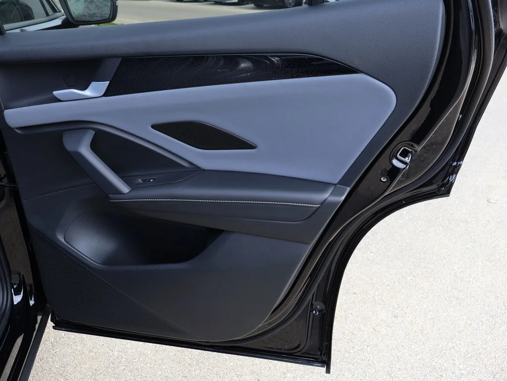 New 2026 Black Volkswagen 2.0T SE image 41