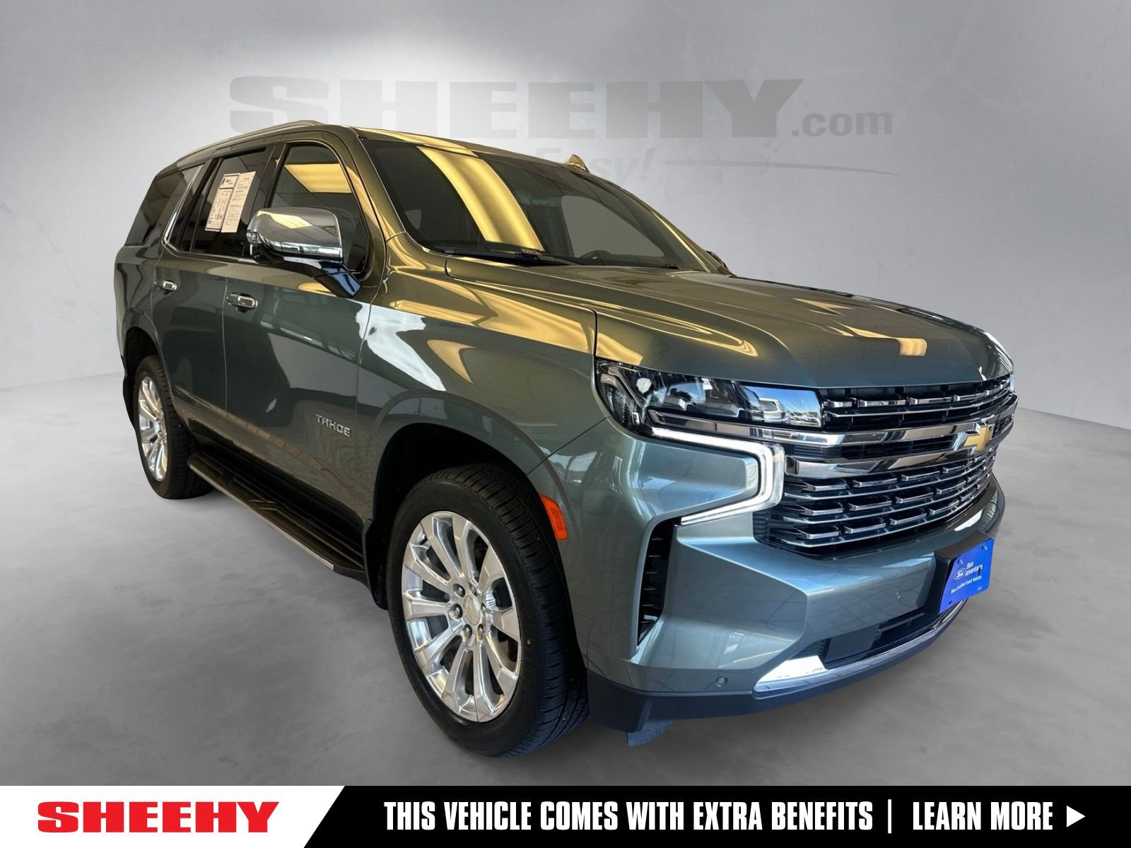 Used 2024  Chevrolet Premier image 1