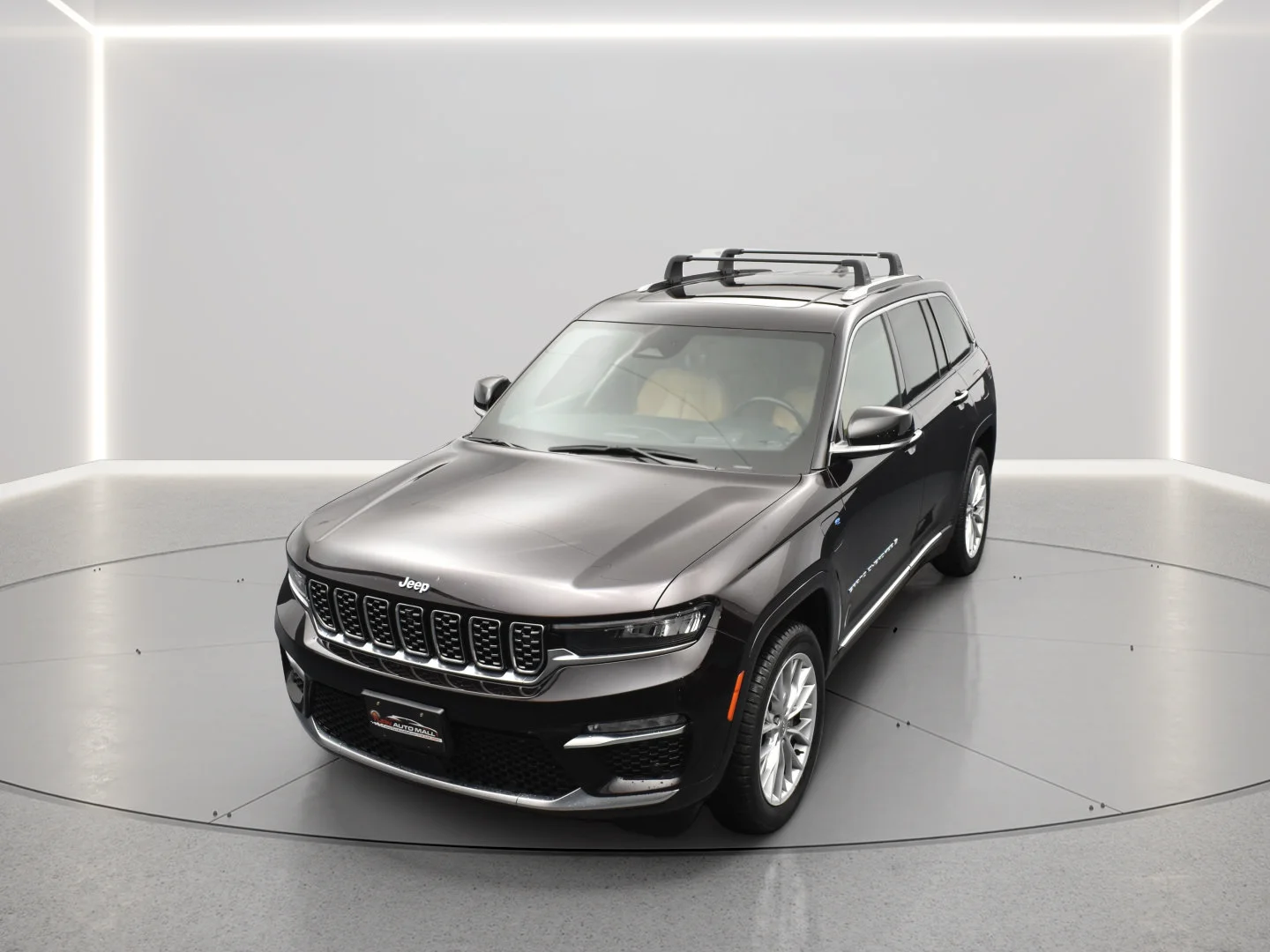 Used 2022 Ember Pearlcoat Jeep Summit image 17