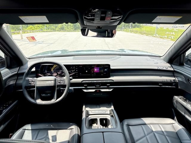 Used 2027 Black Kia X-Line EX image 6