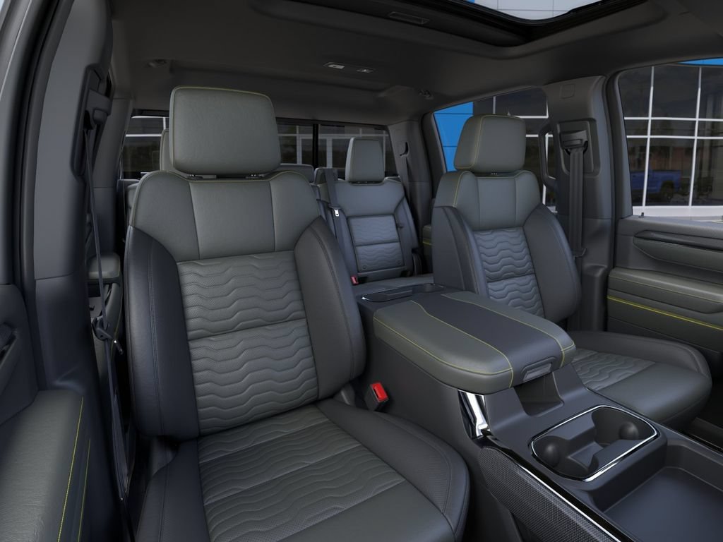 2026 Chevrolet Silverado 2500 HD ZR2 - Photo 16