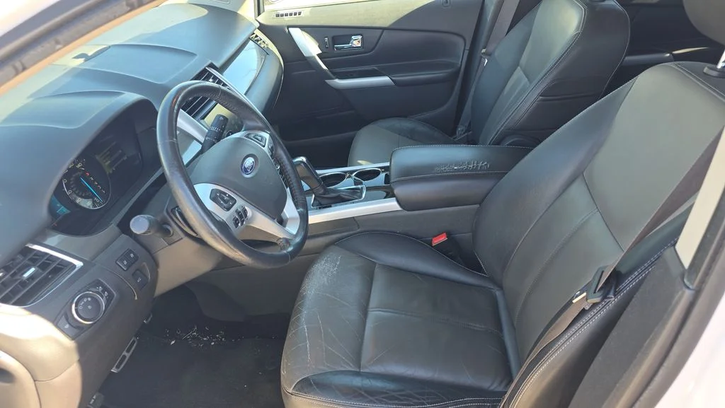Used 2014 White Ford Sport image 15