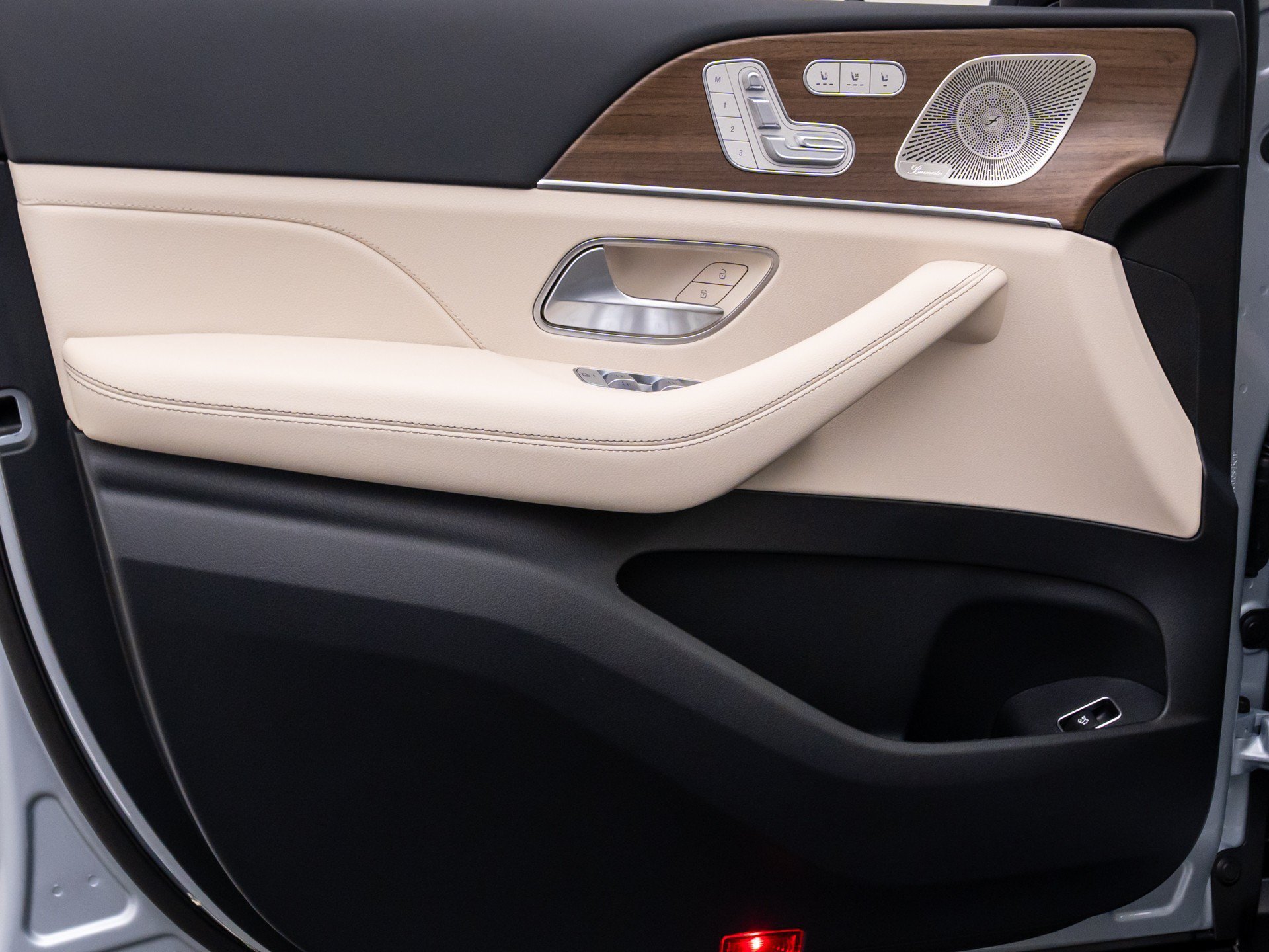 New 2026 Silver Mercedes-Benz GLS 450 image 52