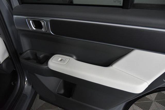 New 2027 Gray Hyundai SE AWD image 84