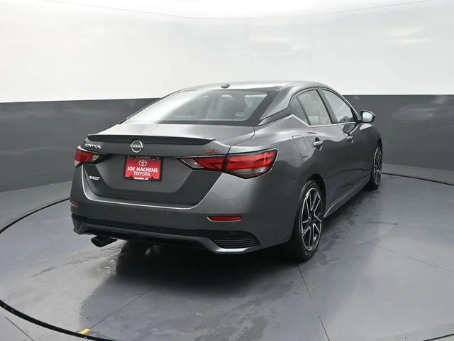 Used 2025 Gray Nissan SR image 8