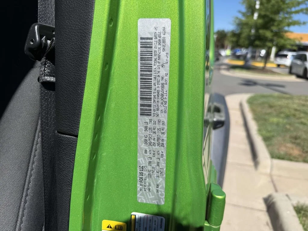 Used 2019 Green Jeep Unlimited Sport S image 36