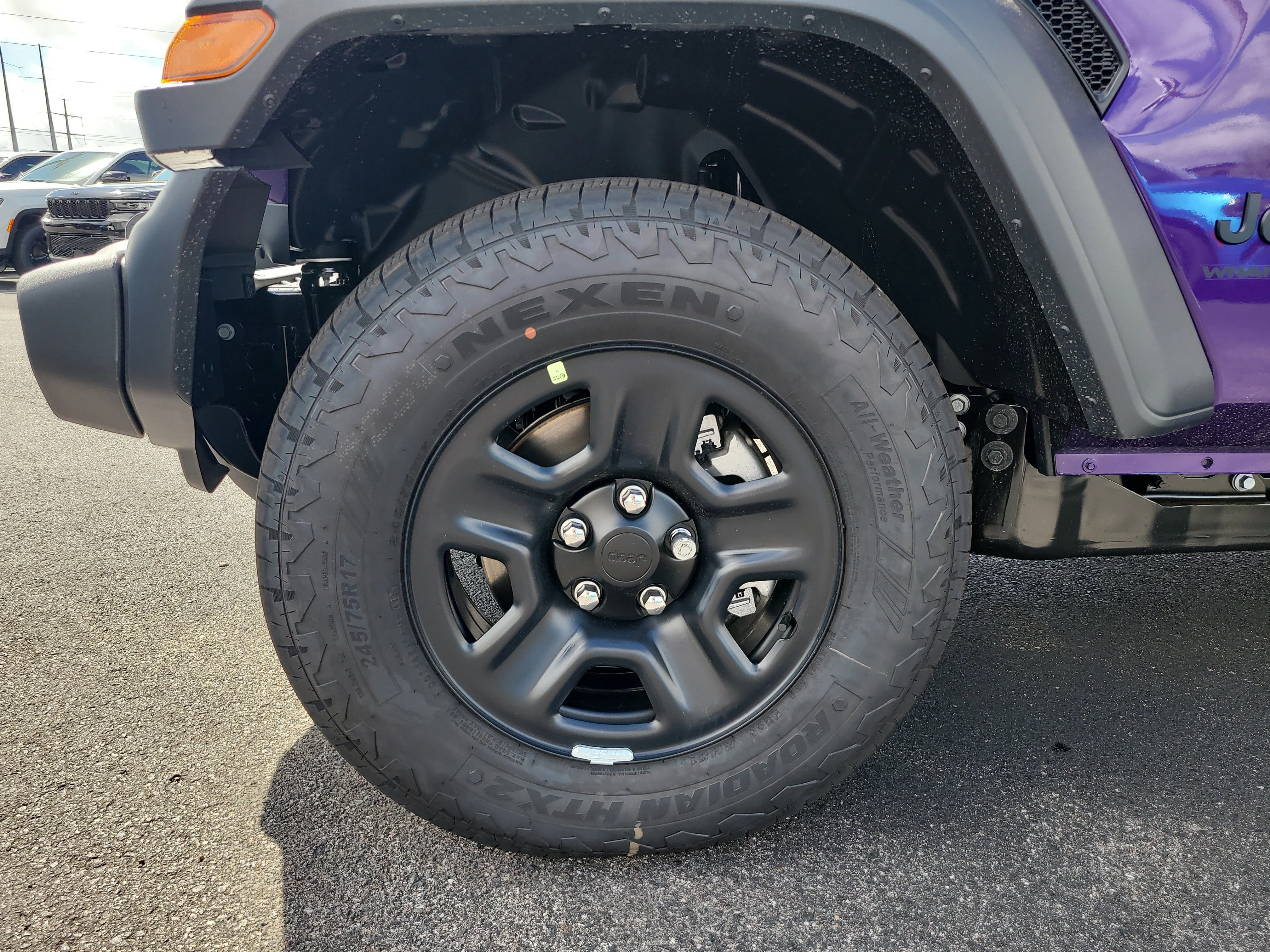 New 2026 Reign Jeep Sport image 10