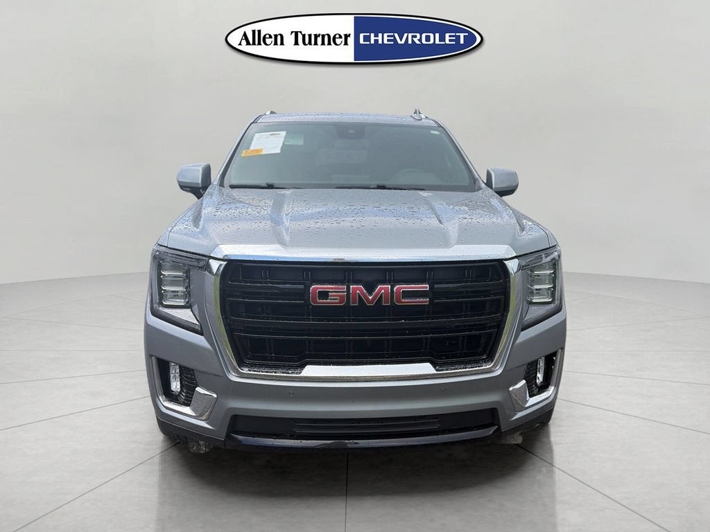 Used 2023 STERLING METALLIC GMC SLE image 3