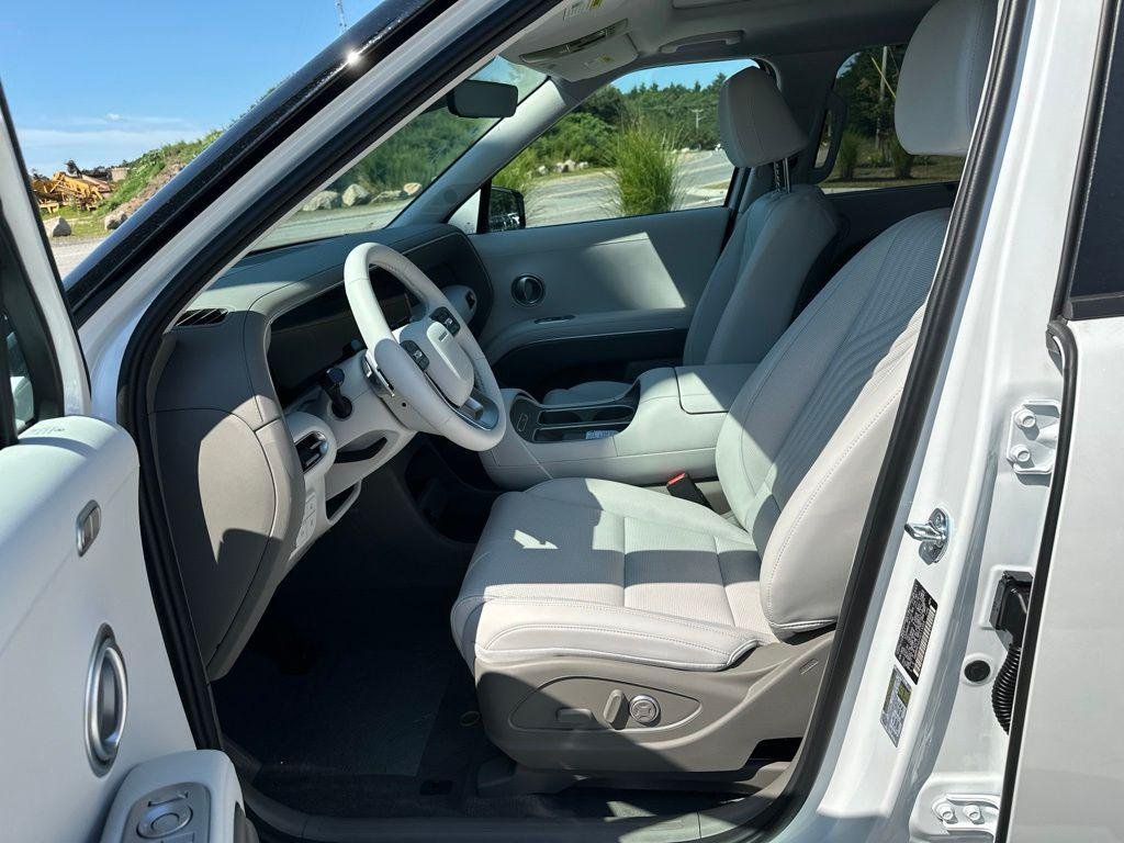New 2027  Hyundai SEL Premium 7P image 12