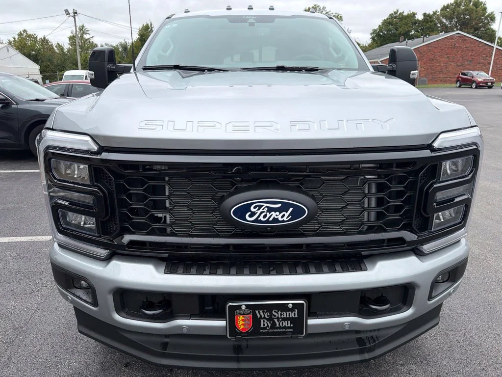 New 2027 Iconic Silver Metallic Ford F-250® Lariat® image 8