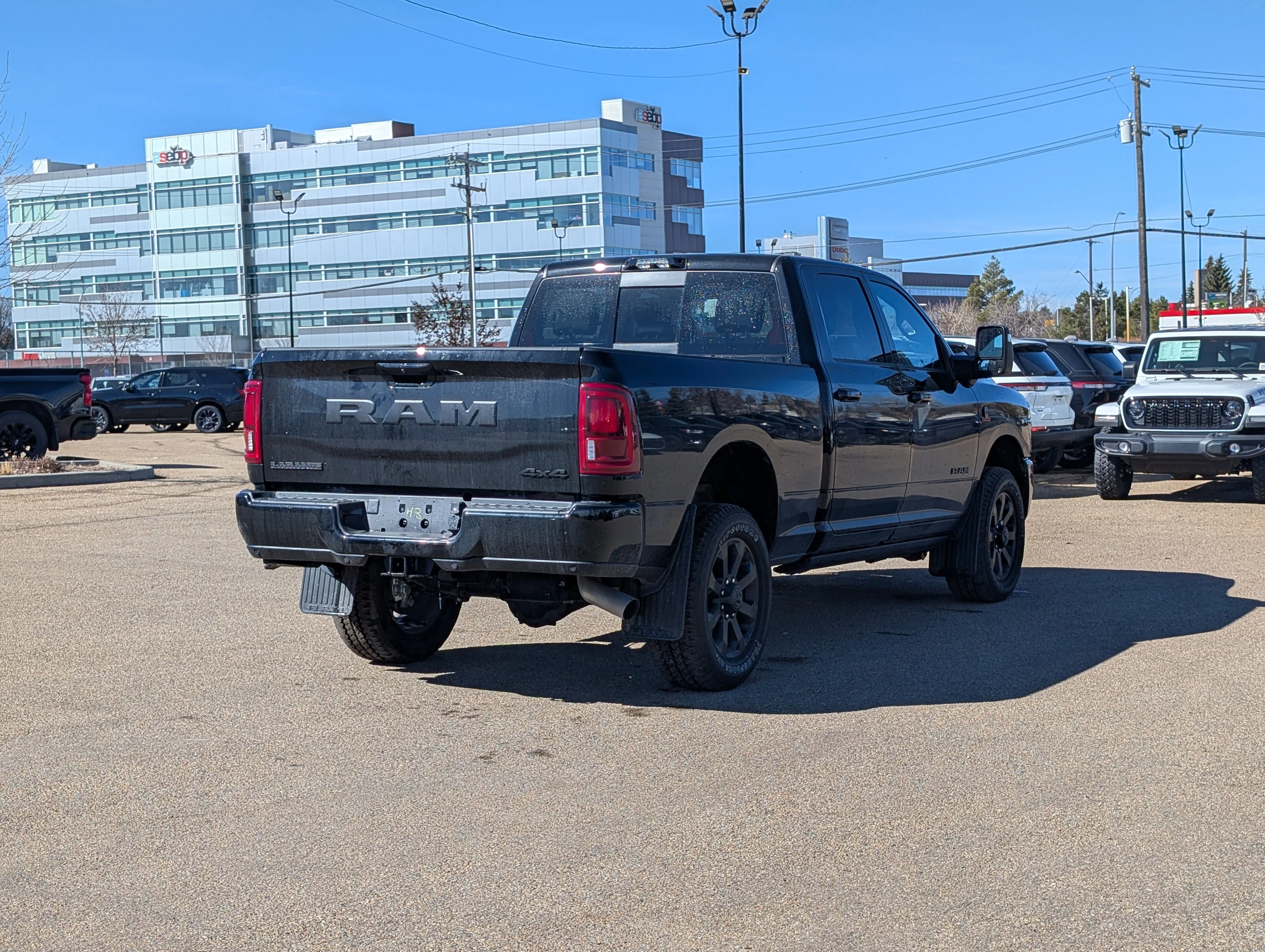 Used 2026 Diamond Black Crystal Pearlcoat Ram Laramie image 7