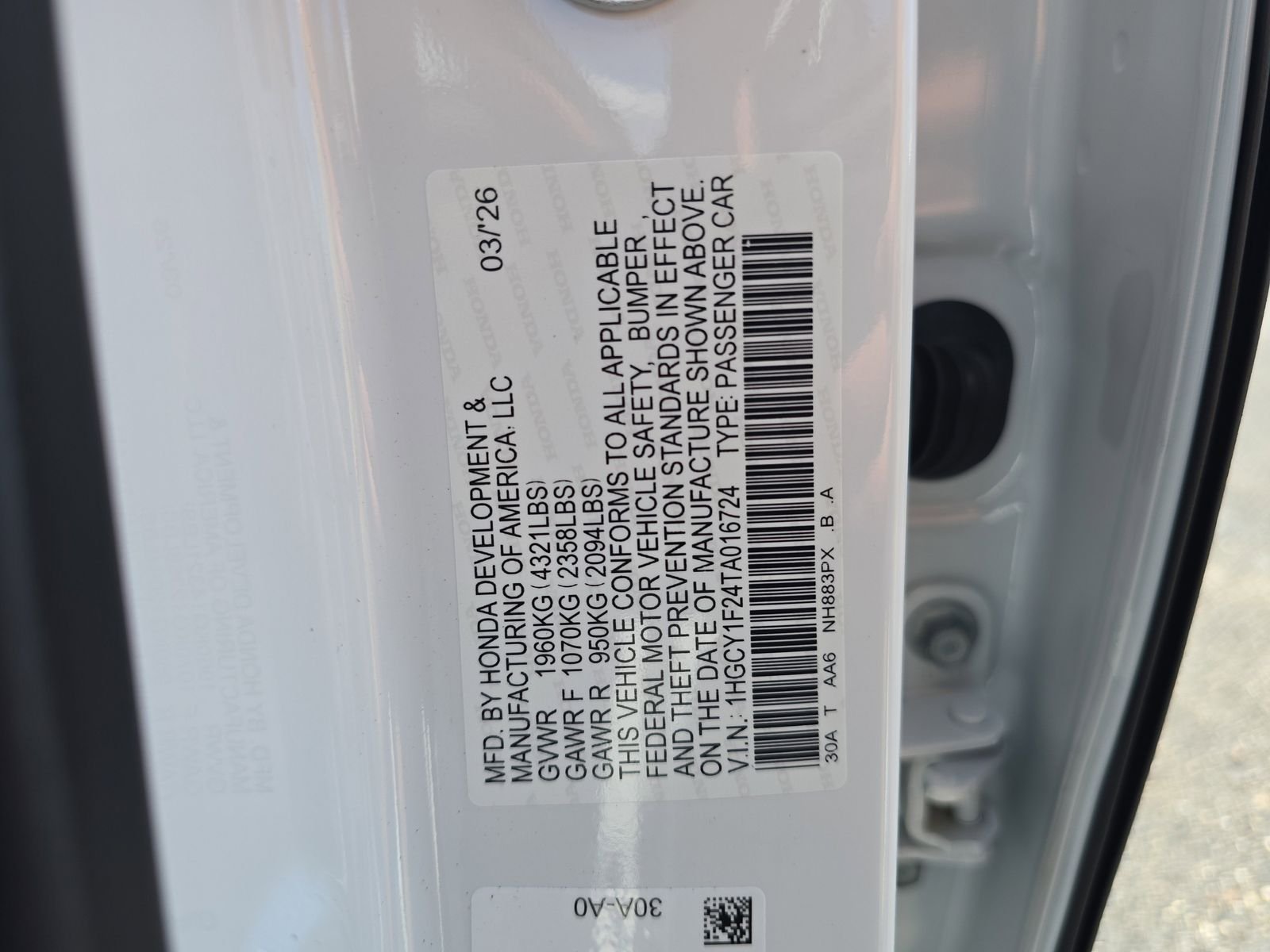 New 2026 Platinum White Pearl Honda LX image 27
