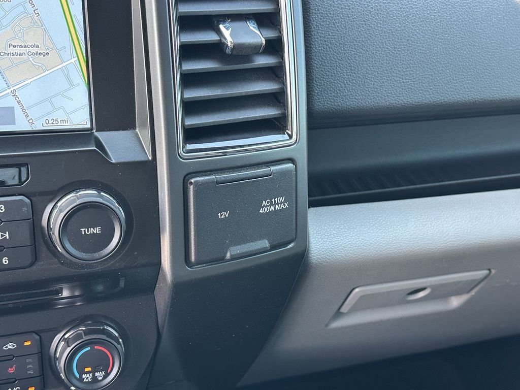 Used 2018 Red Ford XLT image 38
