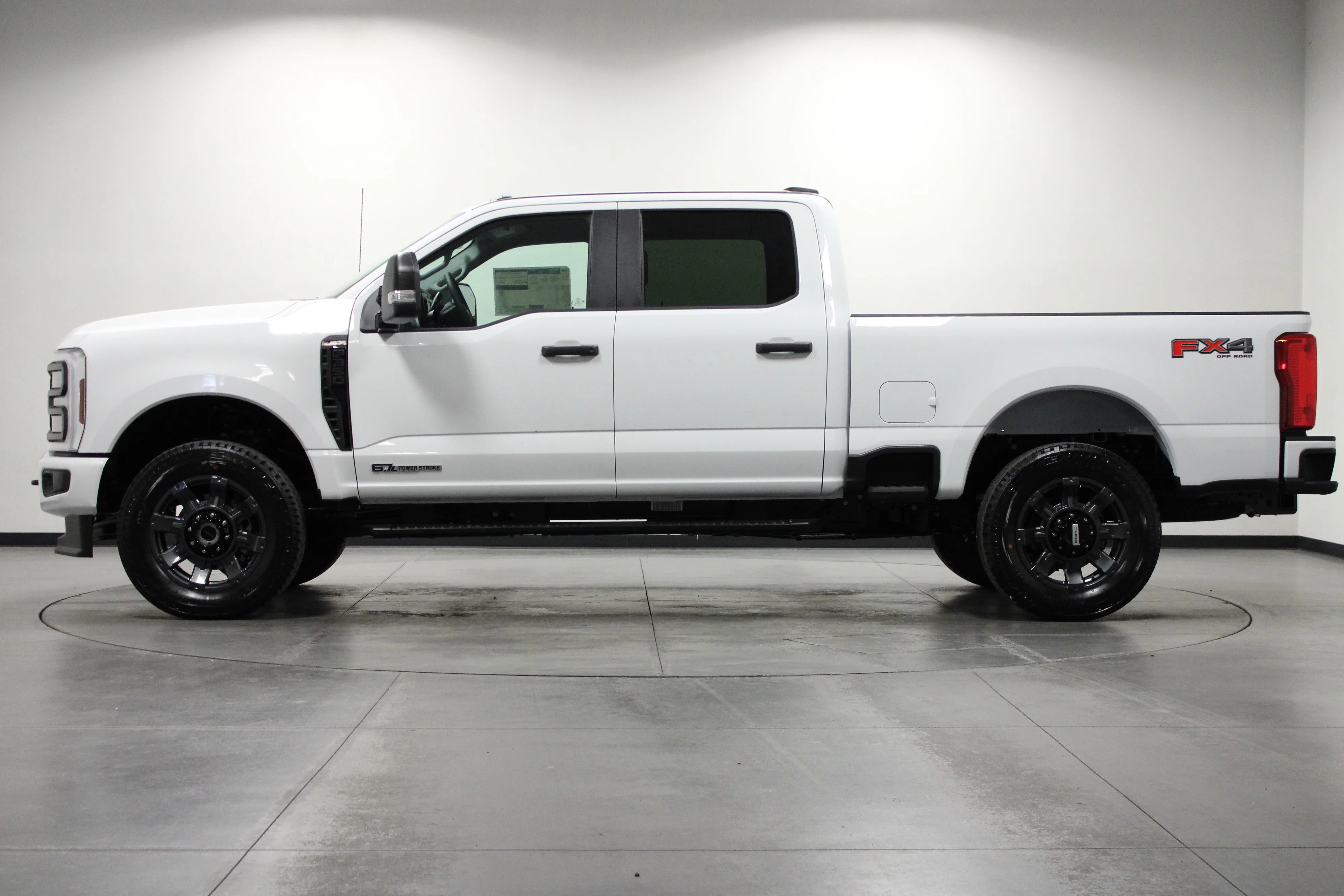 New 2026 Oxford White Ford F-350® XL image 7