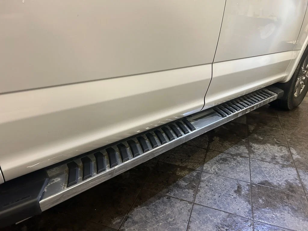 Used 2019 Oxford White Ford  image 19