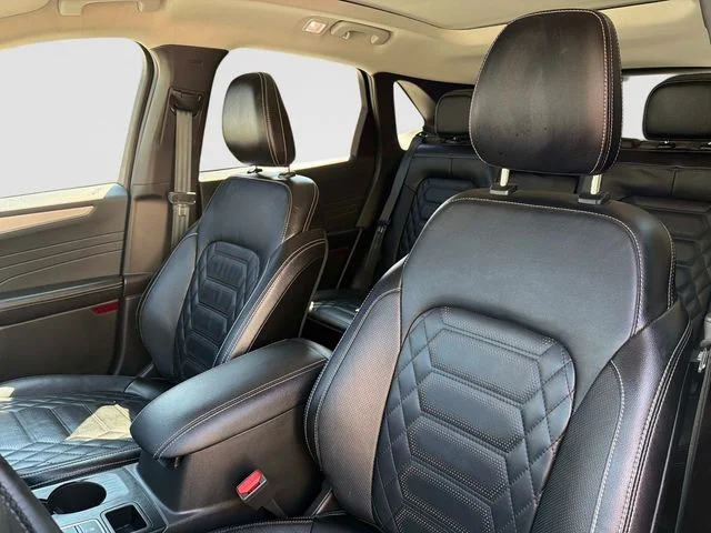 Used 2023 White Ford Platinum image 21