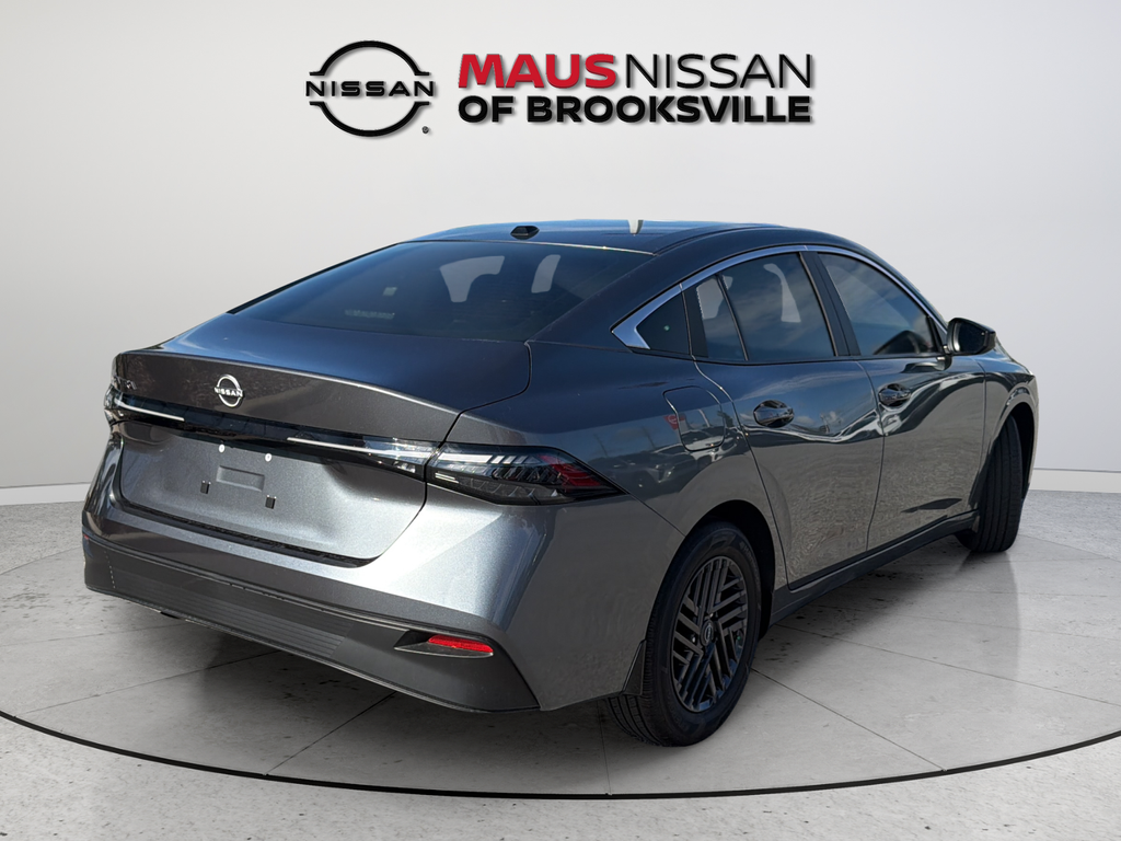 New 2027 Gray Nissan SV image 10
