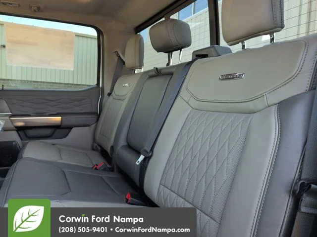 New 2026 Star White Metallic Tri-Coat Ford Platinum image 25