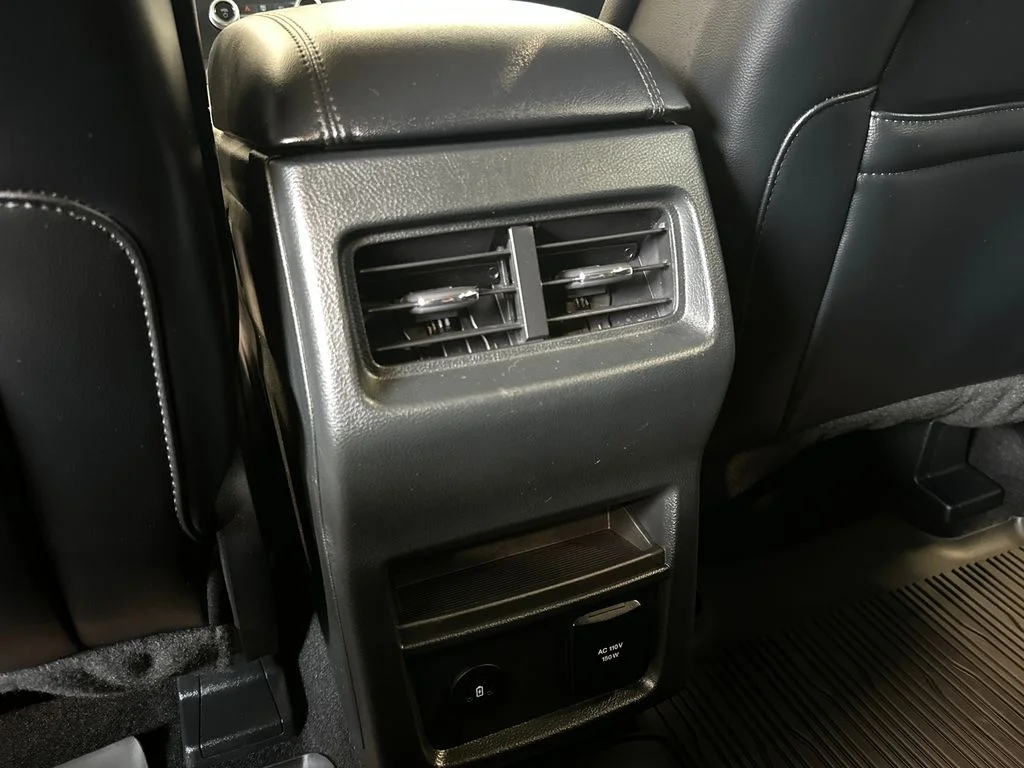 Used 2024 Gray Ford SEL image 39