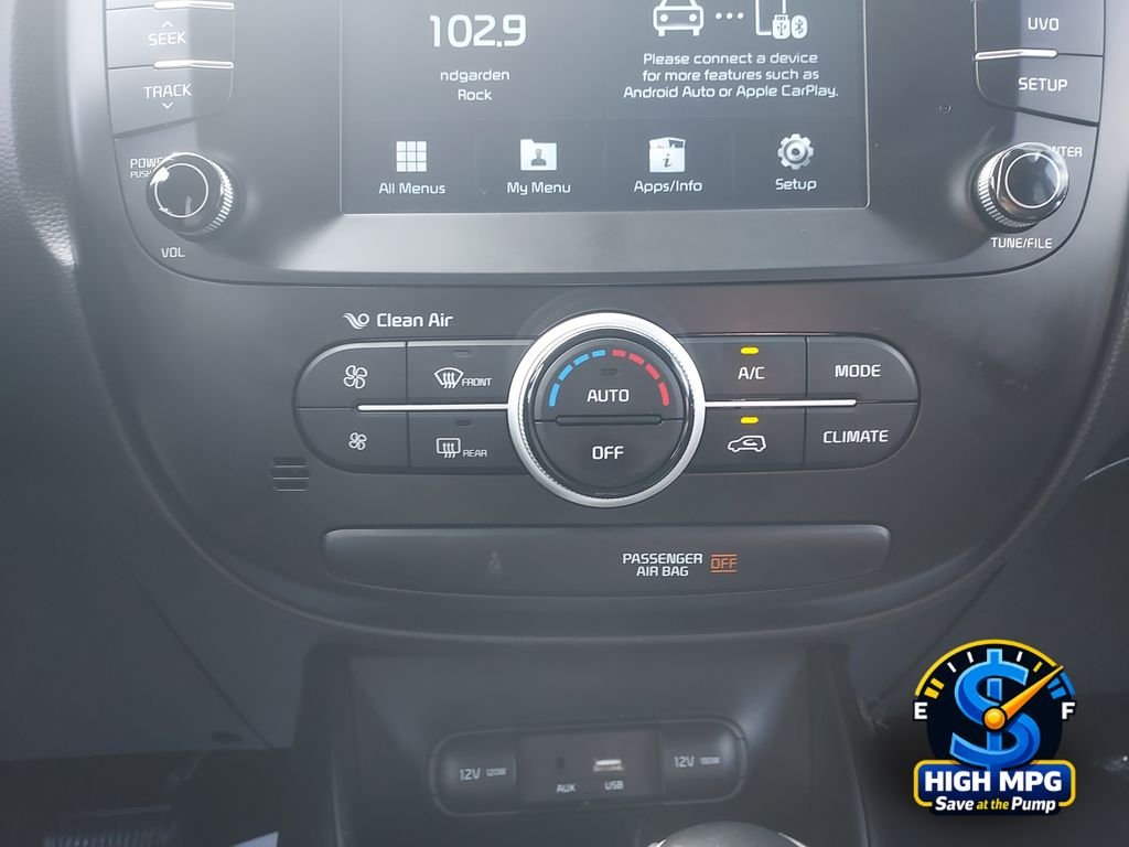 Used 2019 Red Kia Plus image 18