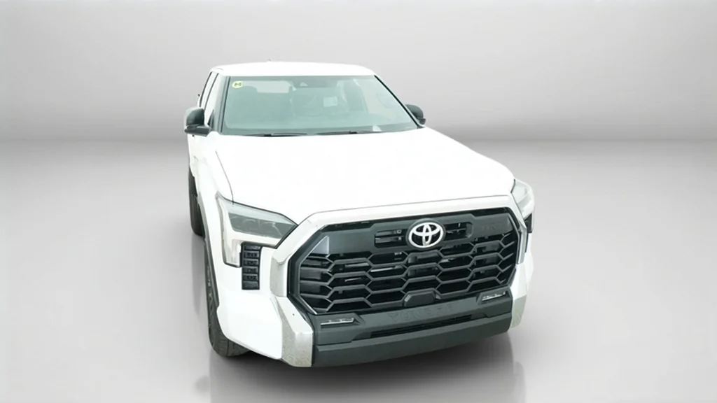 New 2026 Ice Cap Toyota SR5 image 4