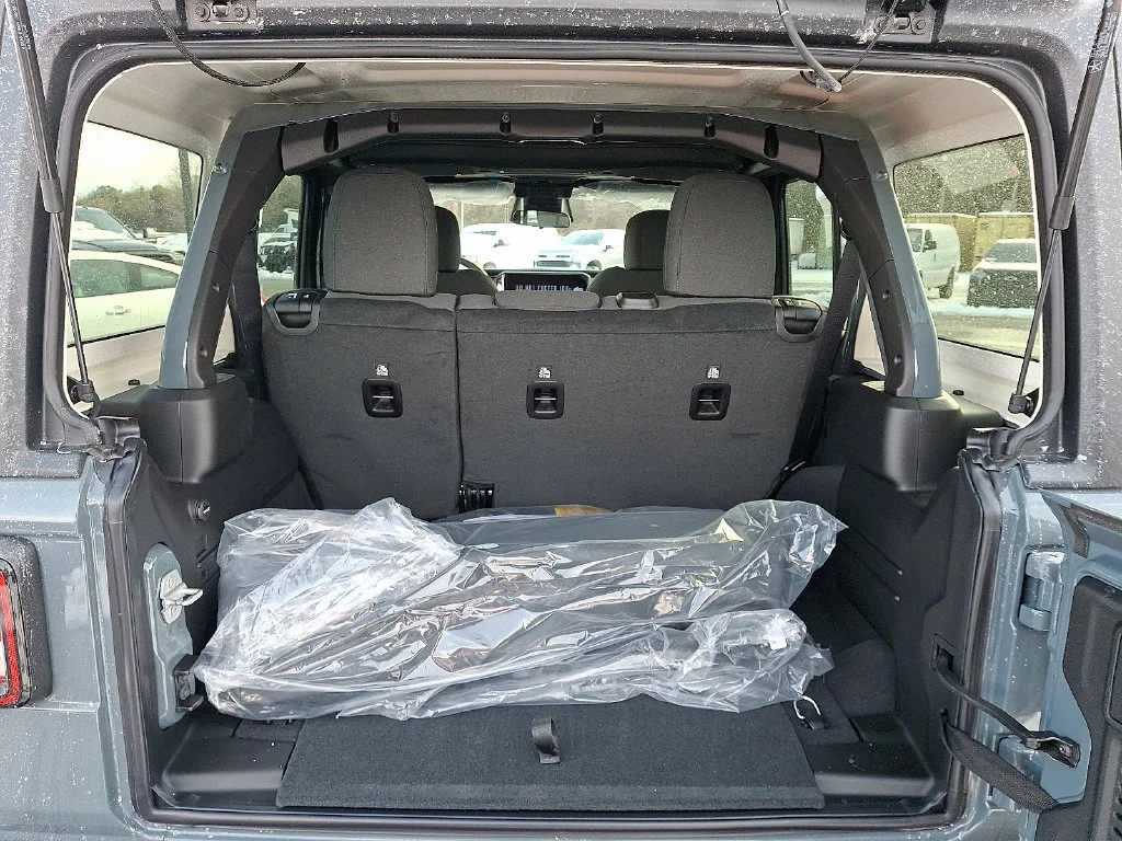 New 2026 Anvil Clear-Coat Exterior Paint Jeep Sport S image 20
