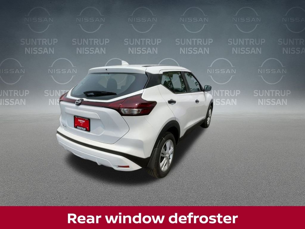 2025 Nissan KICKS PLAY Base - Photo 10